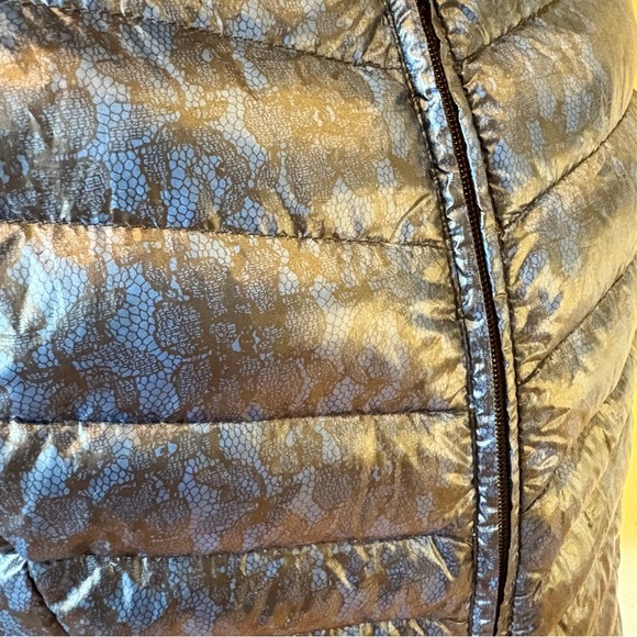 Jessica Simpson Laceprint Quilted Duck Down Puffer Coat Wmn’s Sz M - Picture 5 of 13
